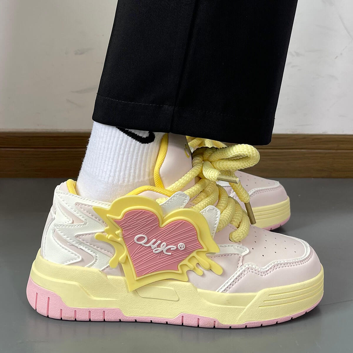 Soft Girl Pastel Colors Heart Badge Aesthetic Sneakers Shoes