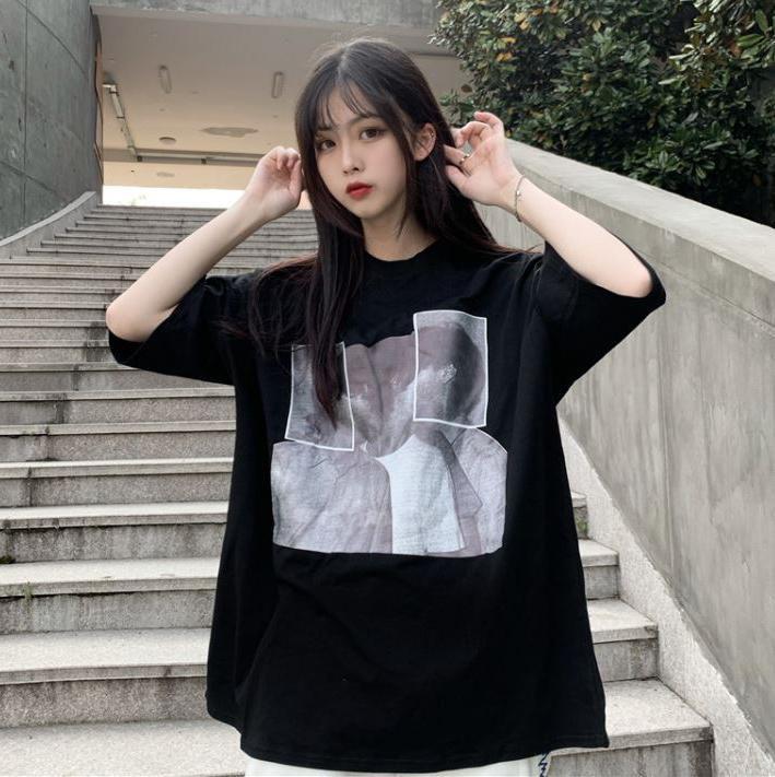 itGirl Shop ABSTRACT COUPLES PRINT WHITE BLACK OVERSIZED T-SHIRT