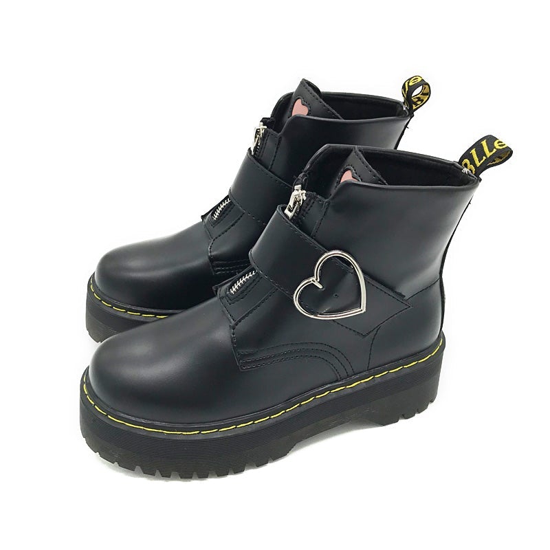 itGirl Shop CLASSIC DESIGN METAL HEART BUCKLE THICK SOLE BOOTS