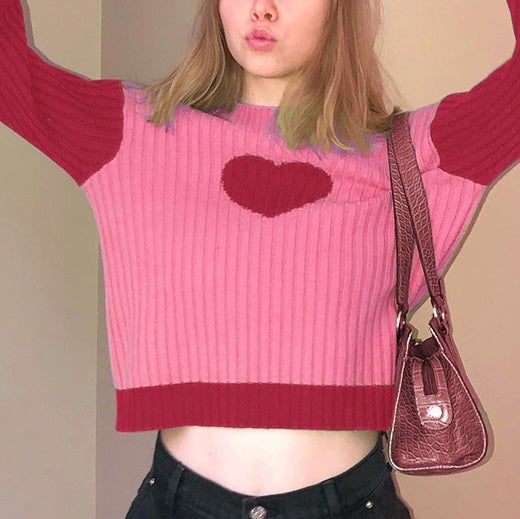 itGirl Shop COLORFUL HEART PATTERN SLIM RIBBED KNIT CROPPED SWEATER