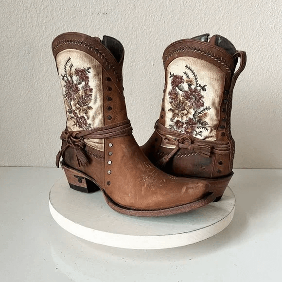 Cowboycore Flowers Embroidery Cowgirl Aesthetic Brown Boots