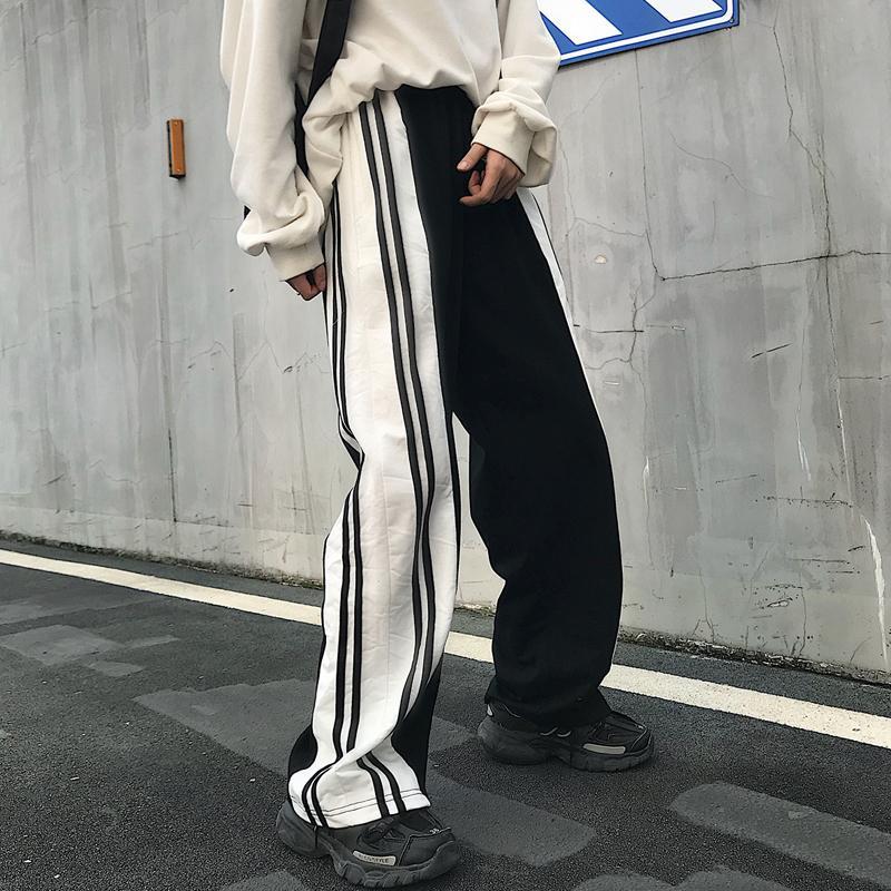 itGirl Shop BLACK AND WHITE 90s AESTHETIC SIDE LINES LOOSE PANTS