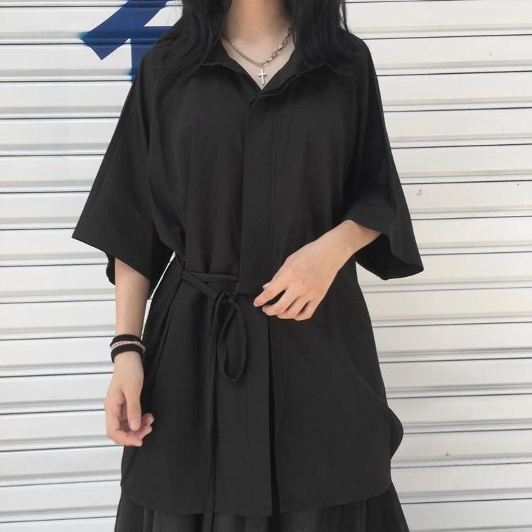 Black Minimalistic Short Sleeve Kimono Blouse