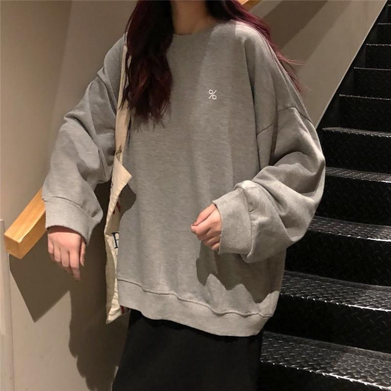 itGirl Shop GRAY BLACK PERCENT EMBROIDERY OVERSIZED THIN SWEATSHIRT