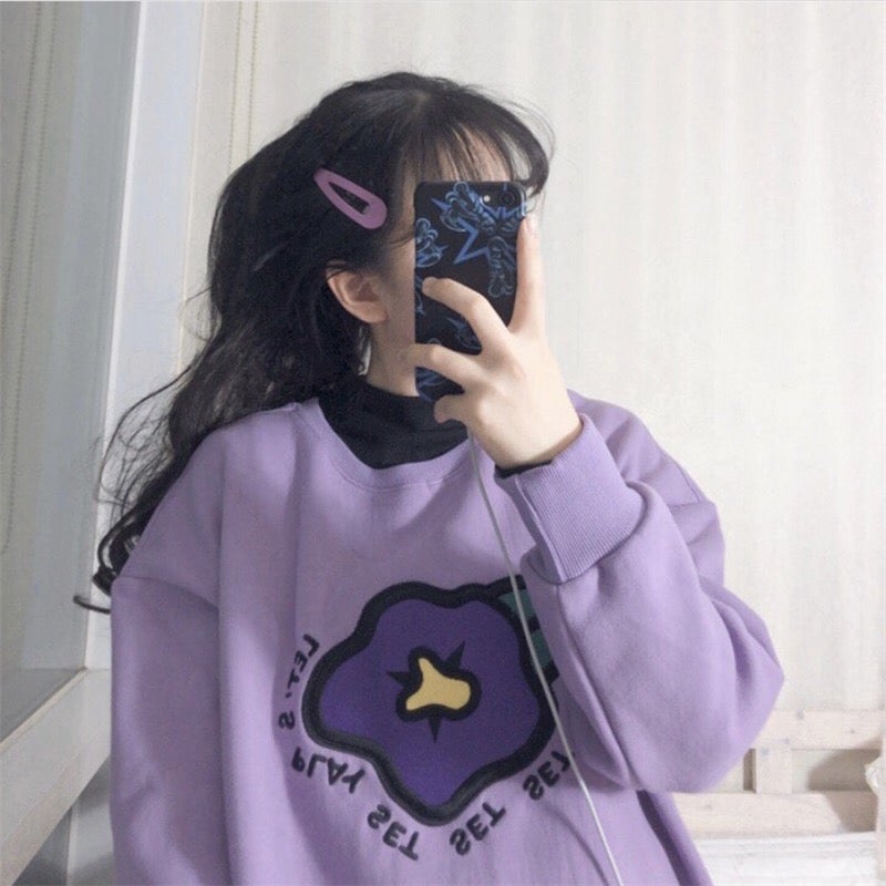 itGirl Shop LILAC EGRIL FLOWER EMBROIDERY PATCH LOOSE SWEATSHIRT