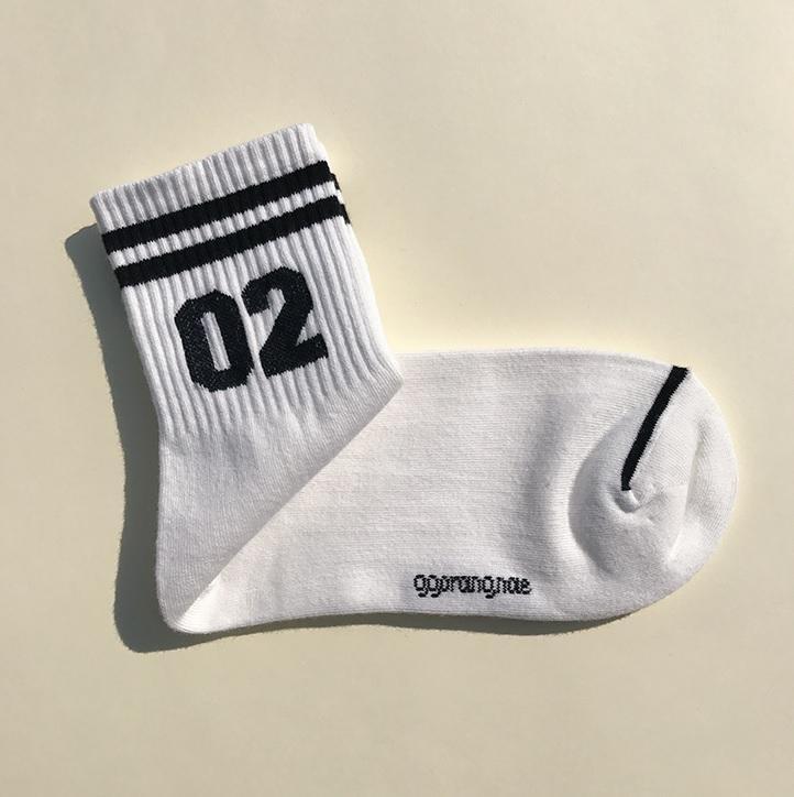 itGirl Shop LUCKY SPORT TEAM NUMBERS ANKLE COLORSFUL SOCKS