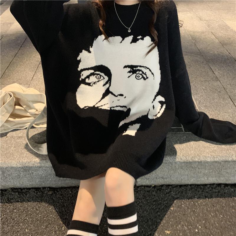 Portrait Embroidery Print Knit Oversized Sweater