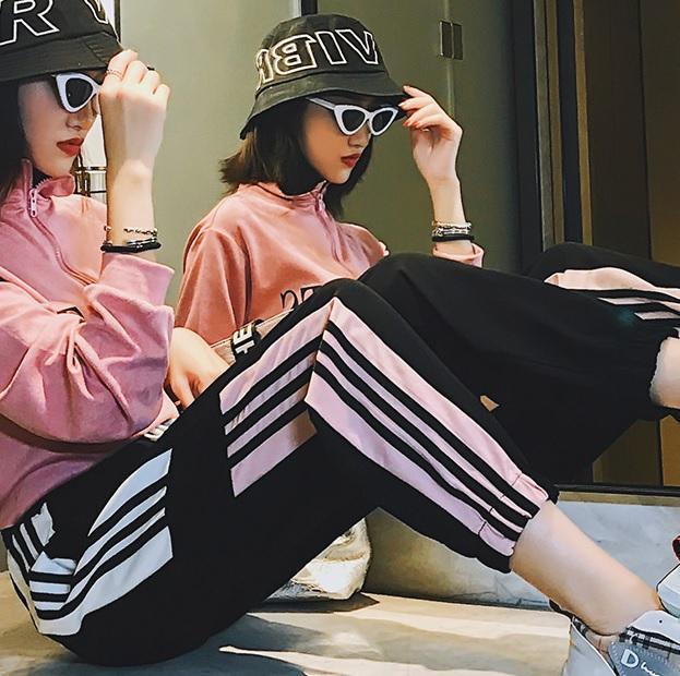 itGirl Shop SIDE LINES BLACK WHITE SPORTY THIN PANTS