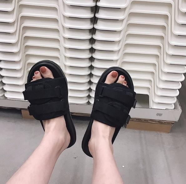 Summer Canvas Velcro Black White Slipper Sandals