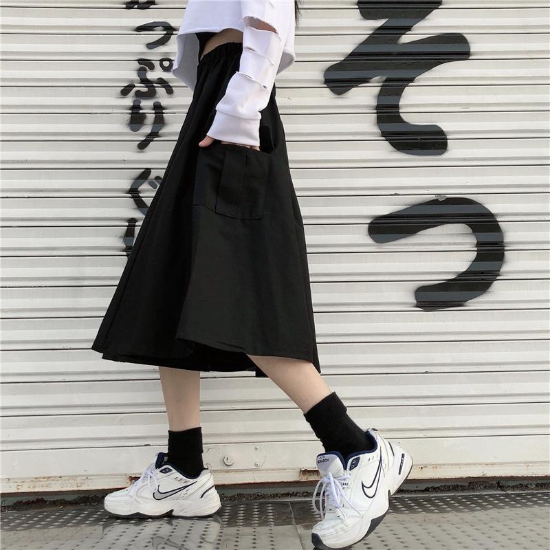 White Black Elastic Waist Big Pocket Long Skirt