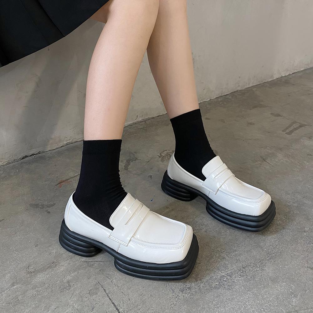 itGirl Shop WHITE BLACK GLOSSY SQUARE TOE THICK RIBBED SOLE SHOES